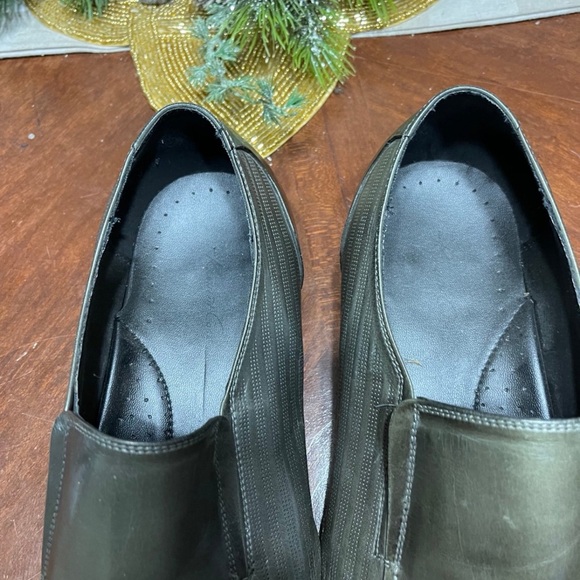 Kenneth Cole Magic One LE Men’s Loafers Slip On Dress Shoes deep olive green 12 - Picture 9 of 10